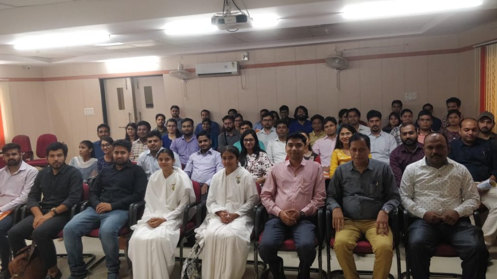 ब्रह्माकुमारीज़ द्वारा यूको बैंक में टीम बिल्डिंग एवं पर्सनालिटी डेवलपमेंट के कार्यक्रम का आयोजन