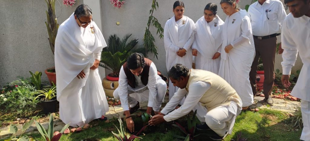नगरीय विकाश एवं आवास मंत्री श्री जयवर्धन सिंह जी ने  ब्रह्माकुमारीज के 