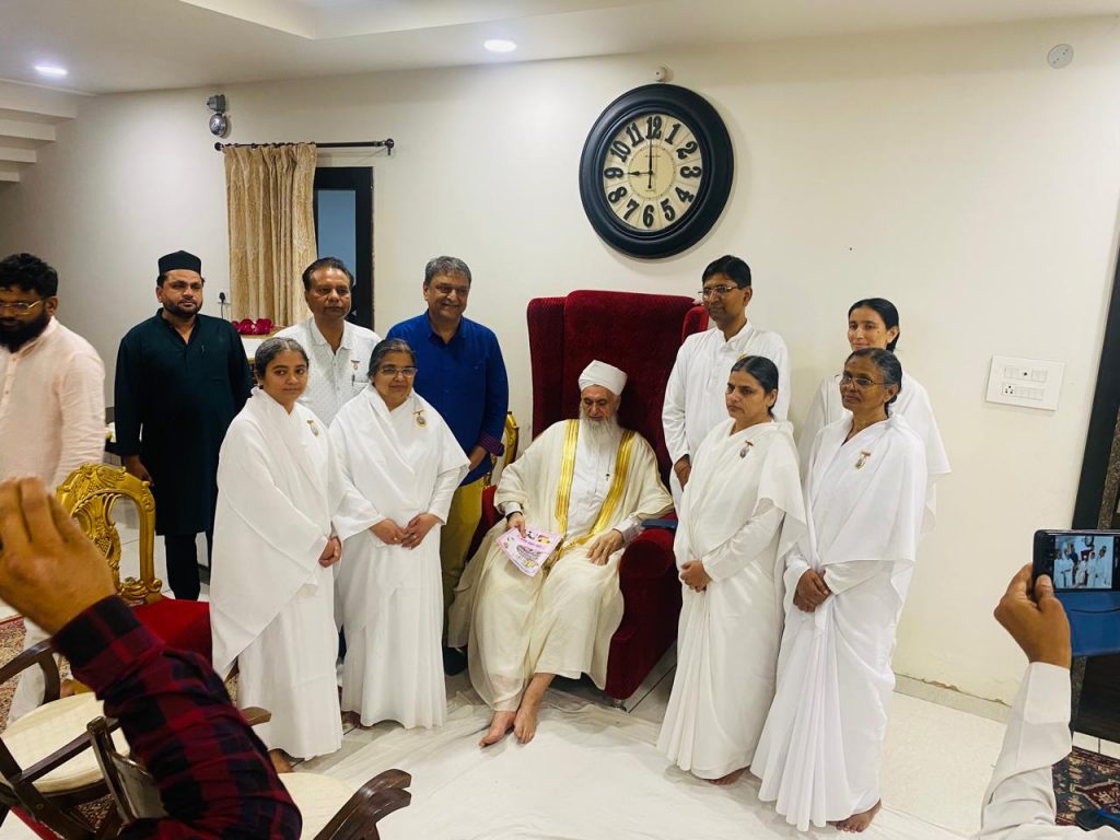 जेरूसलम की अल अक्सा मस्जिद के चीफ इमाम के पहली बार भोपाल आने पर सुख शांति भवन से ब्रह्माकुमारी बहनों ने की मुलाकात*